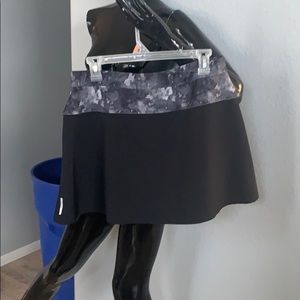 Mondetta Tennis skirt with safety shorts